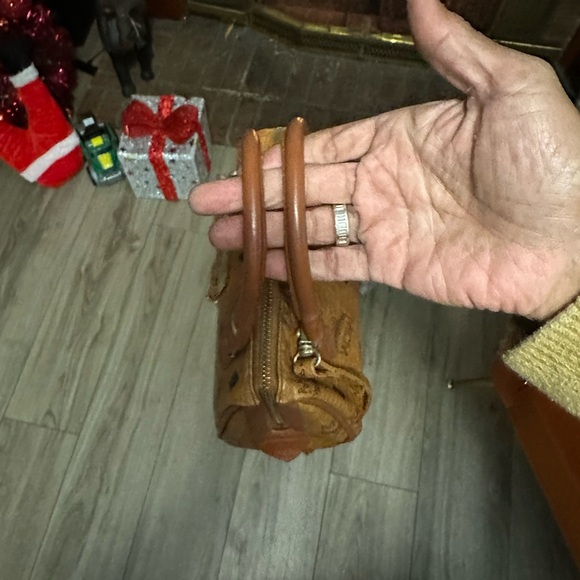 MCM mini - Picture 6 of 6